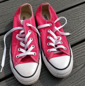 Women's Converse shoes - size 6